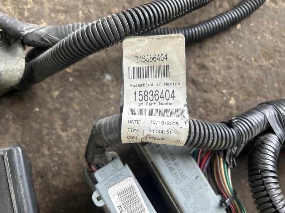 Chicote de fios para motor Chevrolet Silverado 1500 4.8L 4x4 2007 - Imagem 2 de 4