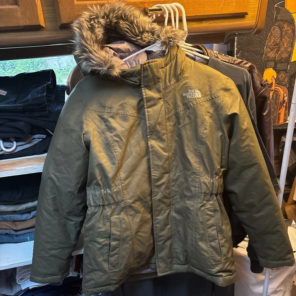 The North Face Parka Jacket DryVent Down Hooded Jacket Green 550 Fur Trim Warm
