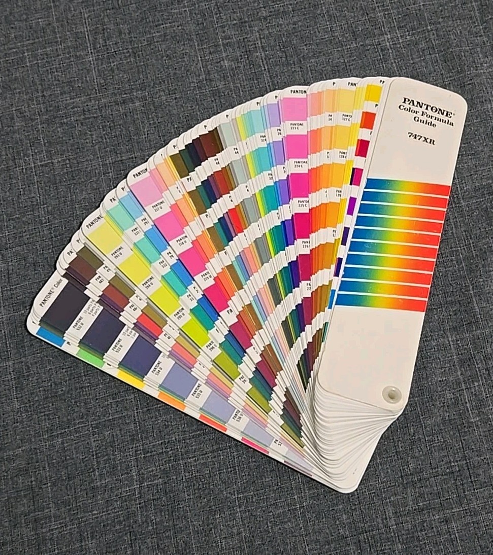 パントーンPANTONE色見本uncoated s-l1200.jpg