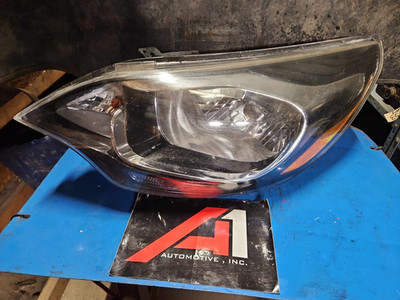 12-17 KIA RIO Sedan Left Headlamp Light LED Accent Turn Signal Driver OEM
