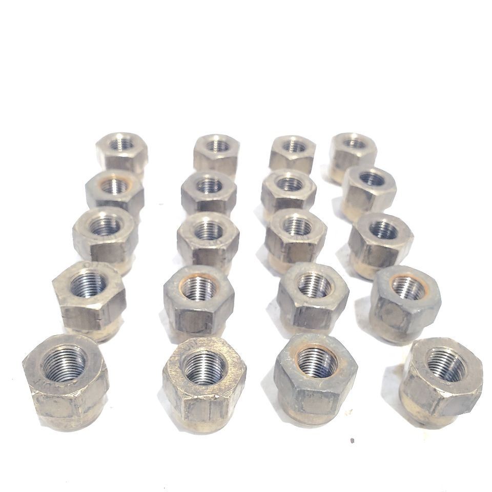 1990 Bentley Turbo R Automatic OEM Set Of Brass Lugnuts Left Right Thread