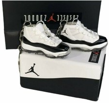 Jordan 1s 3d Mini Sneaker keychain Shoe keyring with box and bag Perfect Gift
