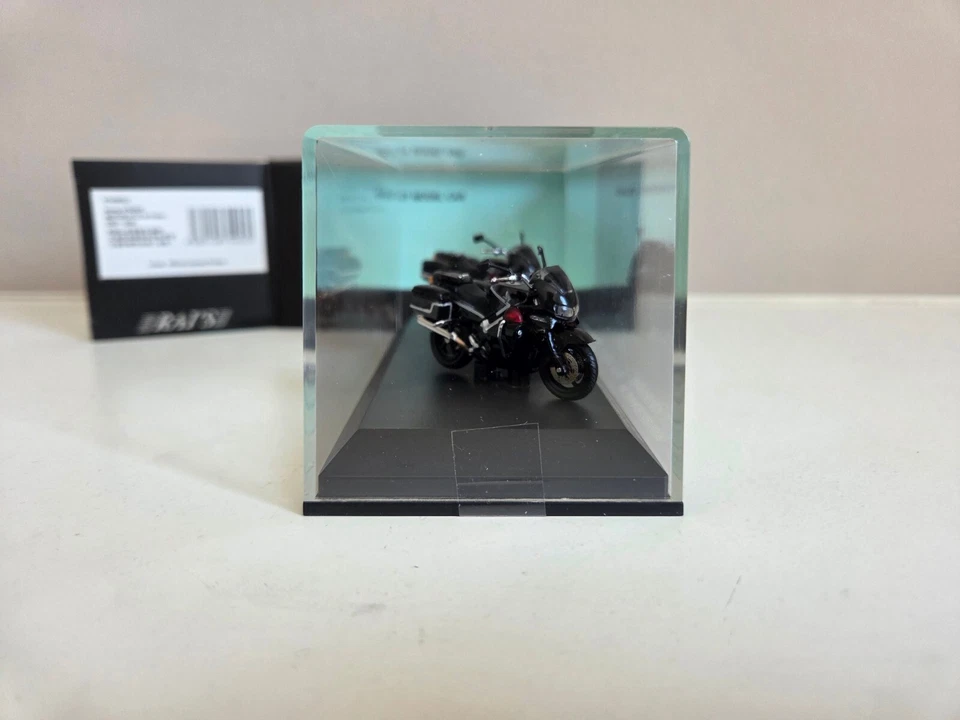 Rai's 1/43 Honda VFR800P - Wakayama Police Patrol Set - 2002-2008 - H743MC02 - Image 3 of 4