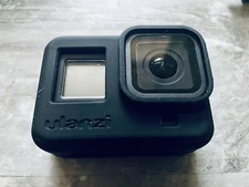 GoPro HERO8 Black 4K UHD Action Camera BUNDLE 3 Battery Case Digital Charger