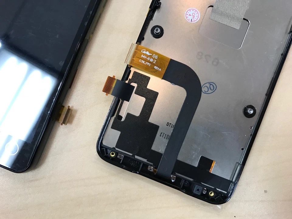 HTC EVO 4G Sprint OEM Touch Screen Digitizer & LCD /w Frame Small Flex - Image 3 of 4