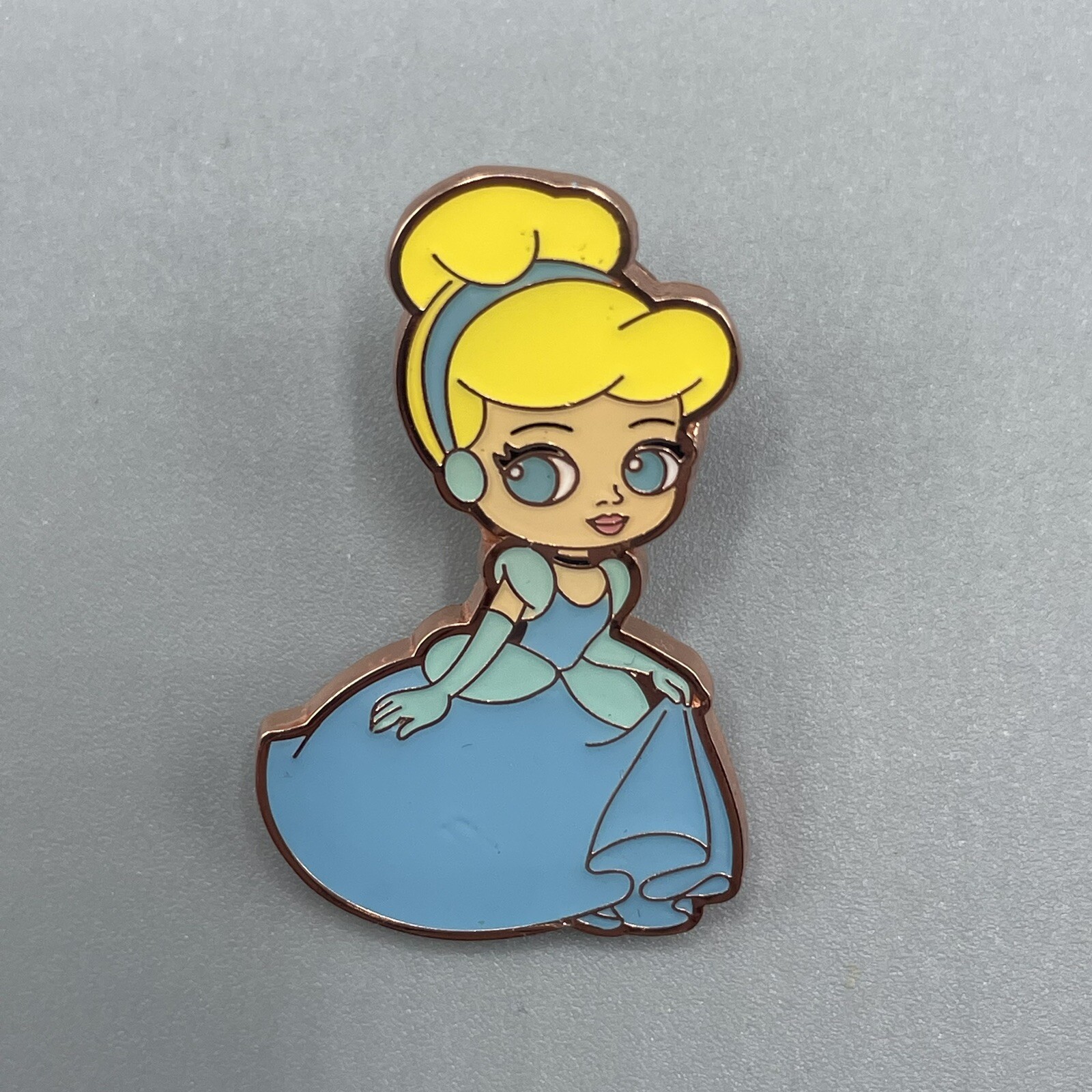 Loungefly Disney Princess CINDERELLA Chibi Blind Enamel Pin New Open Box
