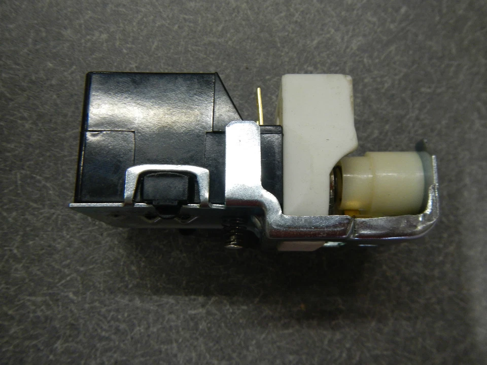 64 65 66 67 Buick Skylark Special GS Faro Interruptor Lámpara 1964 1965 1966 1967 Foto 4 de 4