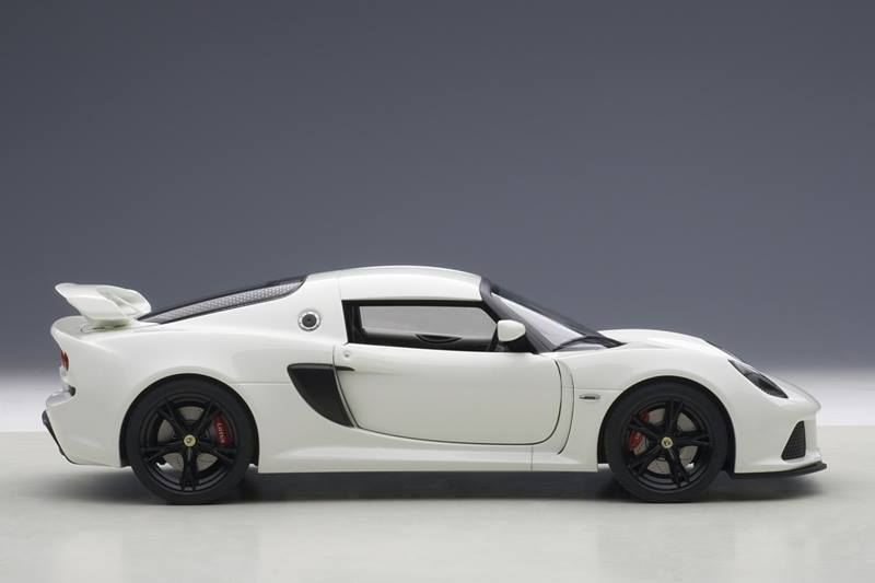 LOTUS EXIGE S WHITE 1:18 by AUTOART 75383 NEW COMPOSITE NEW