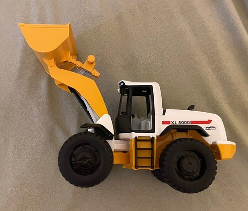 Bruder 1/16 XL 5000 Articulated Wheel Loader 03412 Used Clean Great Condition - Picture 5 of 9