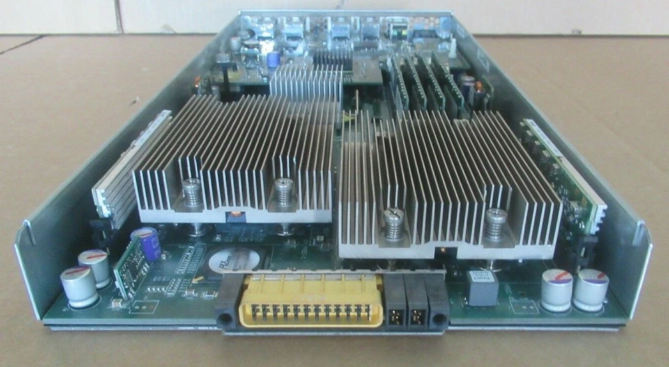 EMC Celerra Storage Processor / DATA Mover Controller Blade Module 100-562-144 - Image 3 of 4