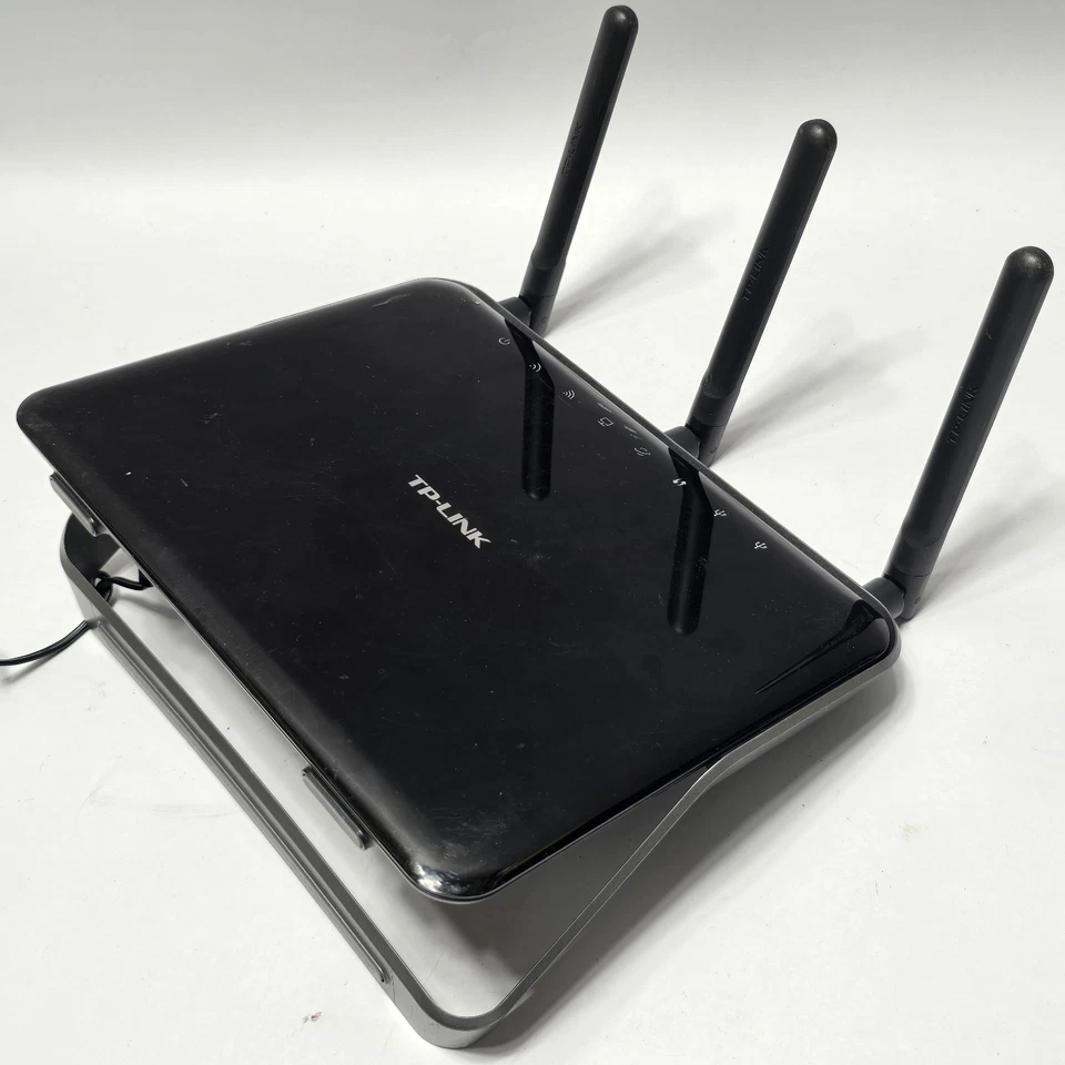 Router de Internet WiFi Gigabit de doble banda inteligente TP-Link Archer C9 AC1900 Foto 3 de 4