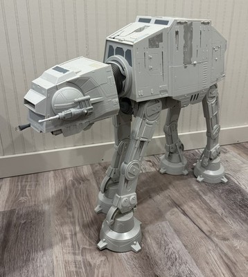 Hasbro Star Wars Legacy Collection 2010 AT-AT Walker w/ Speeder - Not Working