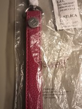 Thirty-One Coastal Red Smooth Pebble Wristlet Strap