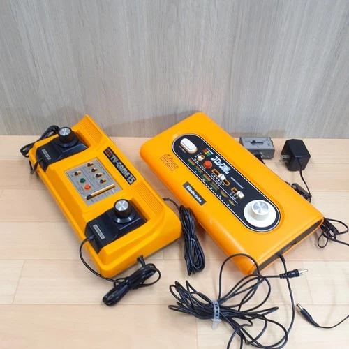 LOT 2 Nintendo Color TV Game 15 CTG15V & Block Kuzushi consoles & cables C113