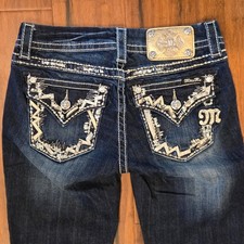 Miss Me Mid-Rise Easy Cropped Stretch Jeans Women  s Size 25 Embellished Pocket