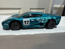 HOT WHEELS JAGUAR XJ220 (NEW)