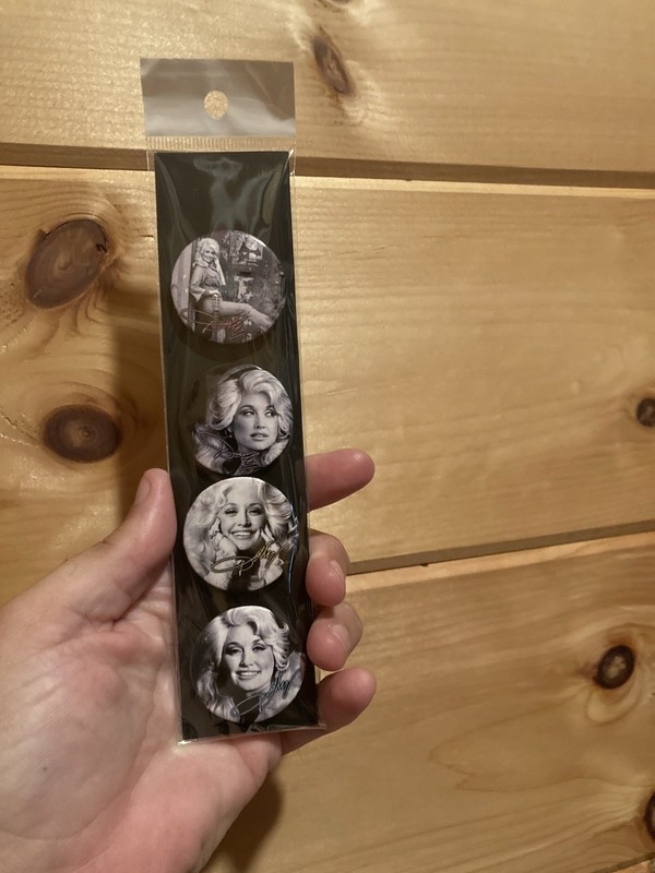 Dolly Parton Dollywood Exclusive Pin 4 Button Set Vintage Look