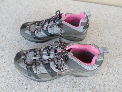 pink hiking shoes. Women's 9.5 (eur 
