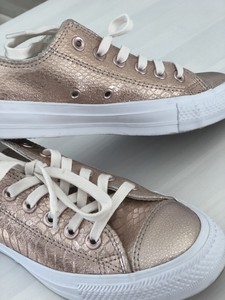 converse rose gold 37