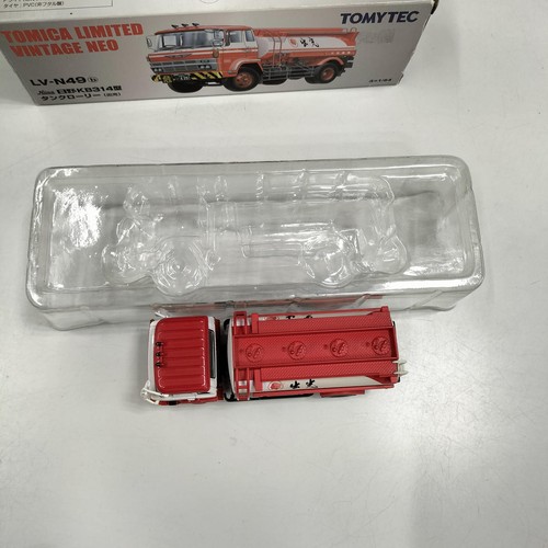 Tomica Limited Vintage TLVN49b Hino KB314 Tanker Truck Fuel Shell Mini Car Japan - Picture 5 of 9