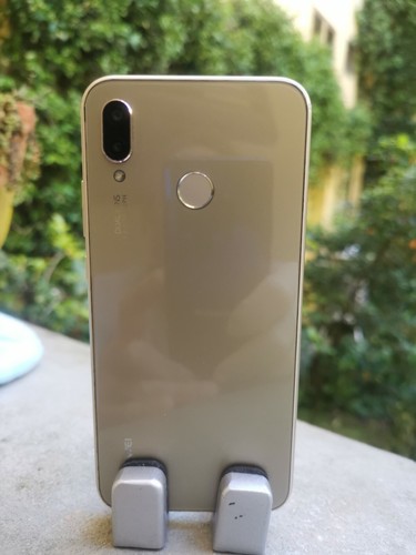 Huawei P20 Lite - 4 /64GB -DORATO DUAL SIM - Foto 5 di 11