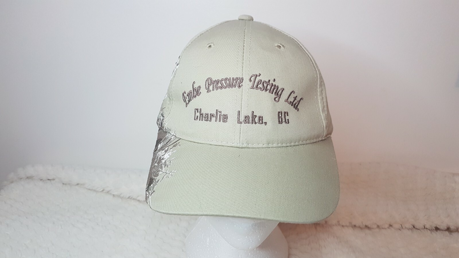 Pressure Testing WOLF Cap Trucker Hat Snapback Ba… - image 4