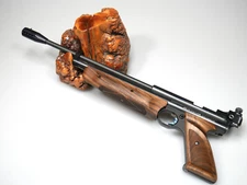 CUSTOM WALNUT FOREARM & GRIPS FITS CROSMAN 1377 C, 1322 P PISTOL CHECKERED