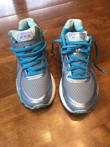 brooks adrenaline gts 16 silver