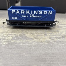 Hornby R6720 Railroad LWB Open Wagon (Parkinsons Livery)