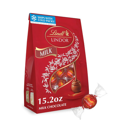 Lindt LINDOR Milk Chocolate Candy Truffles, Milk Chocolate with Melting Truffle