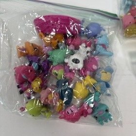 Hatchimals Colleggtibles HUGE Lot Of 205 Mixed Seasons Editions + Accessories