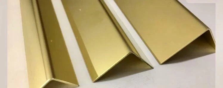 ANGOLARE IN OTTONE DA 40X20X2 - Immagine 4 di 4