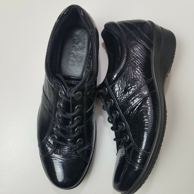 patent leather shoes ladies