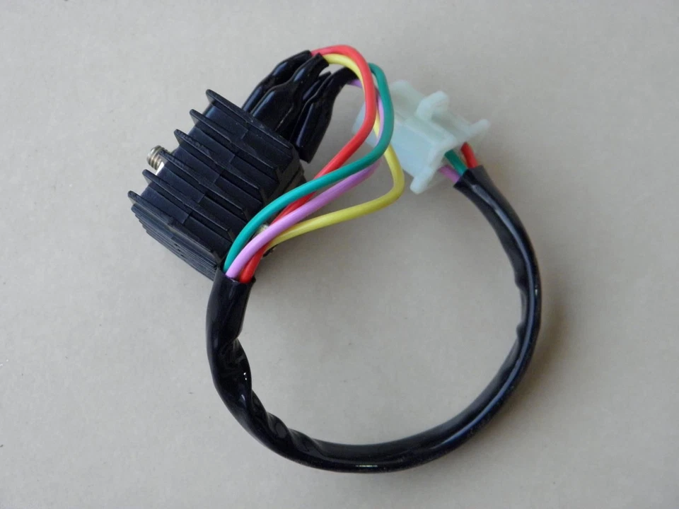 HONDA 90 S90 S90Z CS90 K1 CS90Z SB90 CL90 Regulador Rectificador Selenio 4 Cables 6V Foto 3 de 4