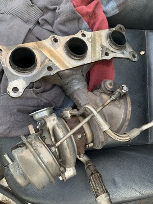 BMW 7 (F01, F02, F03, F04) Turbocharger 7593022 7593023 5637048