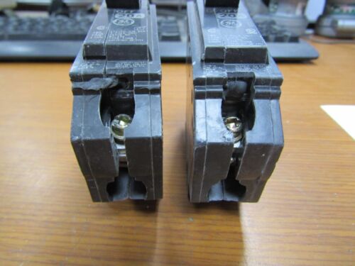 💥2) NEW GE GENERAL ELECTRIC 20 AMP CIRCUIT BREAKER 120/240 VAC 1 POLE THQB1120 - Picture 2 of 7