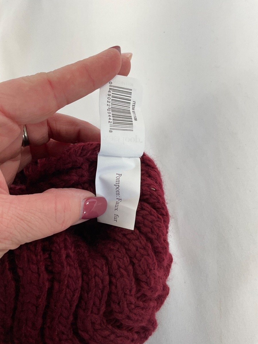は EUC West Loop Burgundy Cable Knit Pom Pom Beanie Hat | eBay