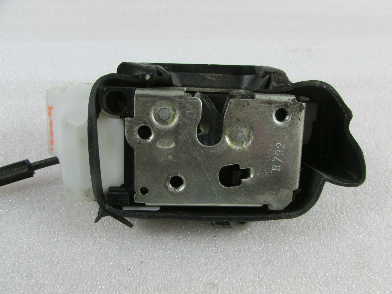 Maserati Quattroporte, RH, Right Front Door Latch, Lock, Used P/N 67865400