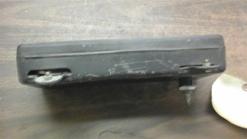 82 83 84 85 RENAULT FUEGO 后湿巾电机 5225 — 第 2/2 张图片