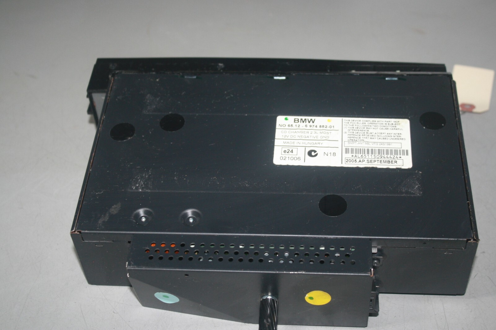 0208 BMW E65 E66 745I 745LI 750I 750LI FRONT IN DASH 6 DISC CD CHANGER