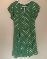 Banana Republic green polka dot flutter sleeve fit to flare dress retro size 2