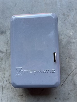 Intermatic T103M Mechanical Dial Time Switch 24-Hour 120V/240V DPST Time Switch