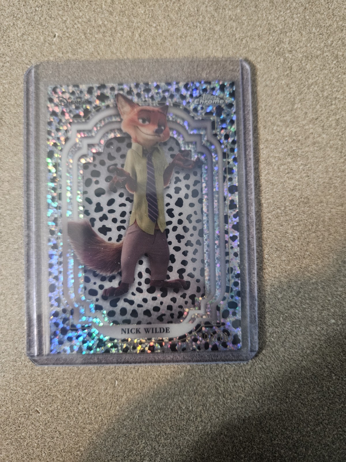 2024 TOPPS CHROME DISNEY NICK WILDE BLACK & WHITE SPECKLE /101 ZOOTOPIA 🔥