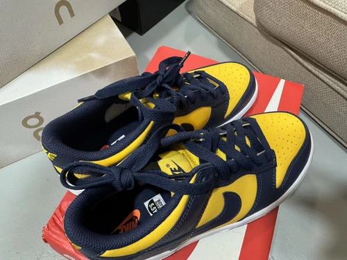 Nike Dunk Low GS Michigan 2021 blu navy giallo bianco CW1590 700 ragazzo 5 5 anni