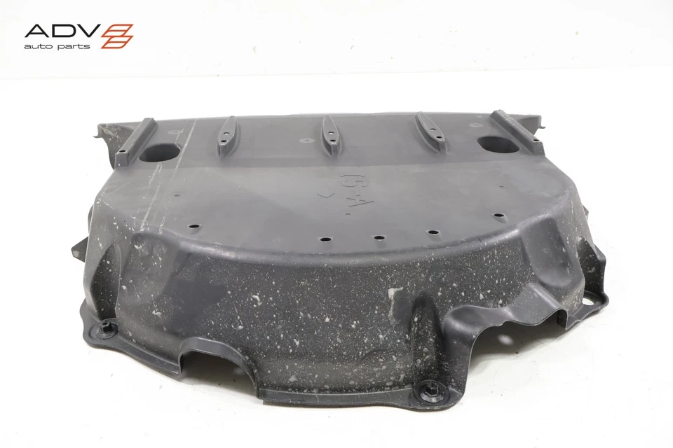 LEXUS IS500 IS350 IS300 2021-2024 PROTECTOR CONTRA SALPICADURAS TRASERO DEBAJO DE LA CARROCERÍA OEM Foto 4 de 4