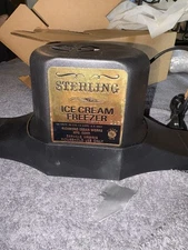 R.C.W. Vintage 5-Quart Electric Ice Cream Freezer Richmond Cedar Works