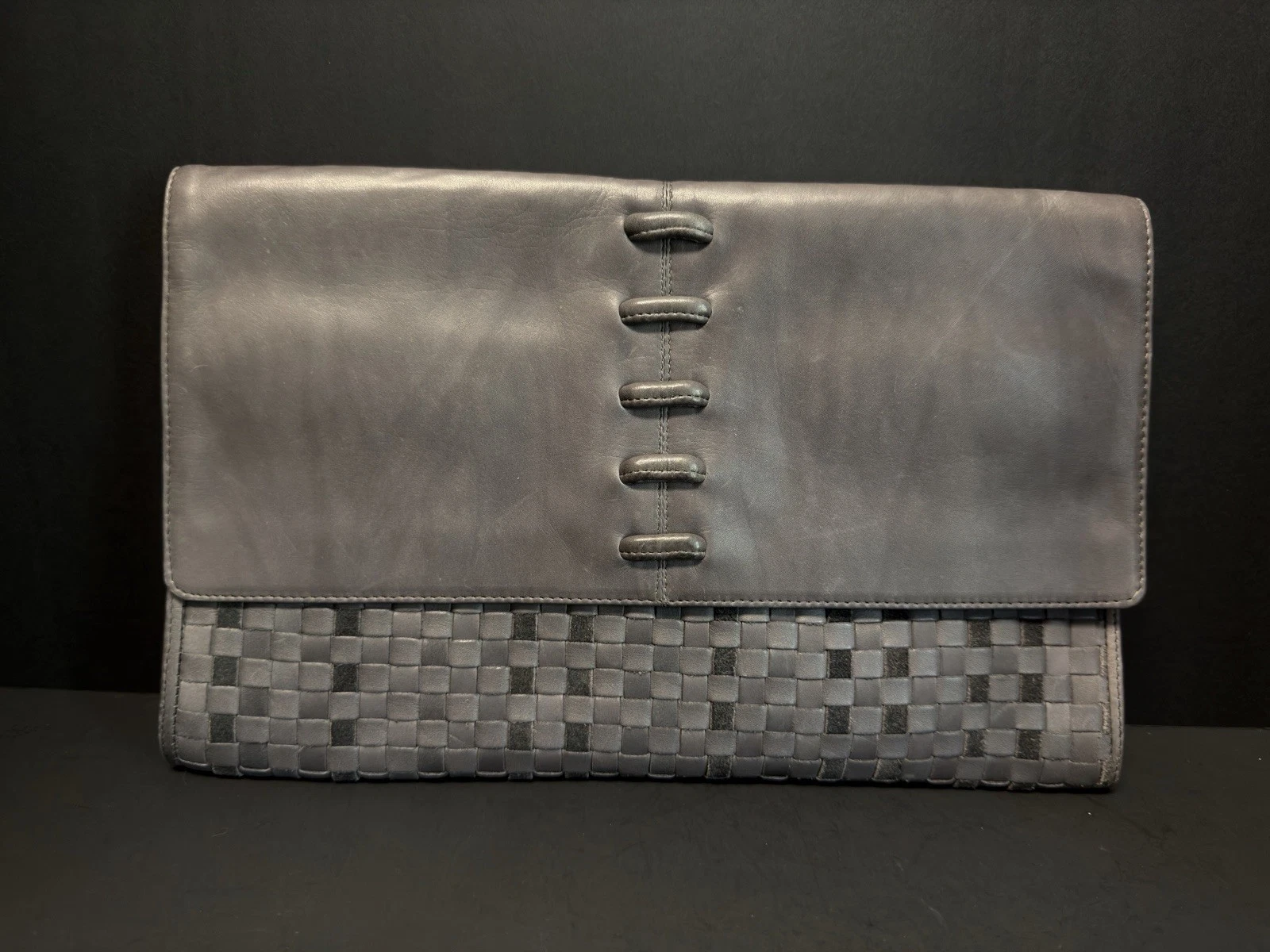 Bottega Veneta — Authentic Bottega Veneta Grey Intrecciato Clutch Snap Close EUC + BV Mirror