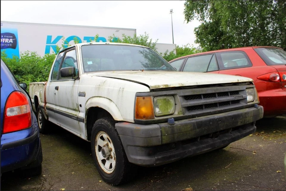 Luces de señalización laterales de esquina delantera para camioneta Mazda B2000 B2200 B2600 1985-98 Lr Foto 2 de 4