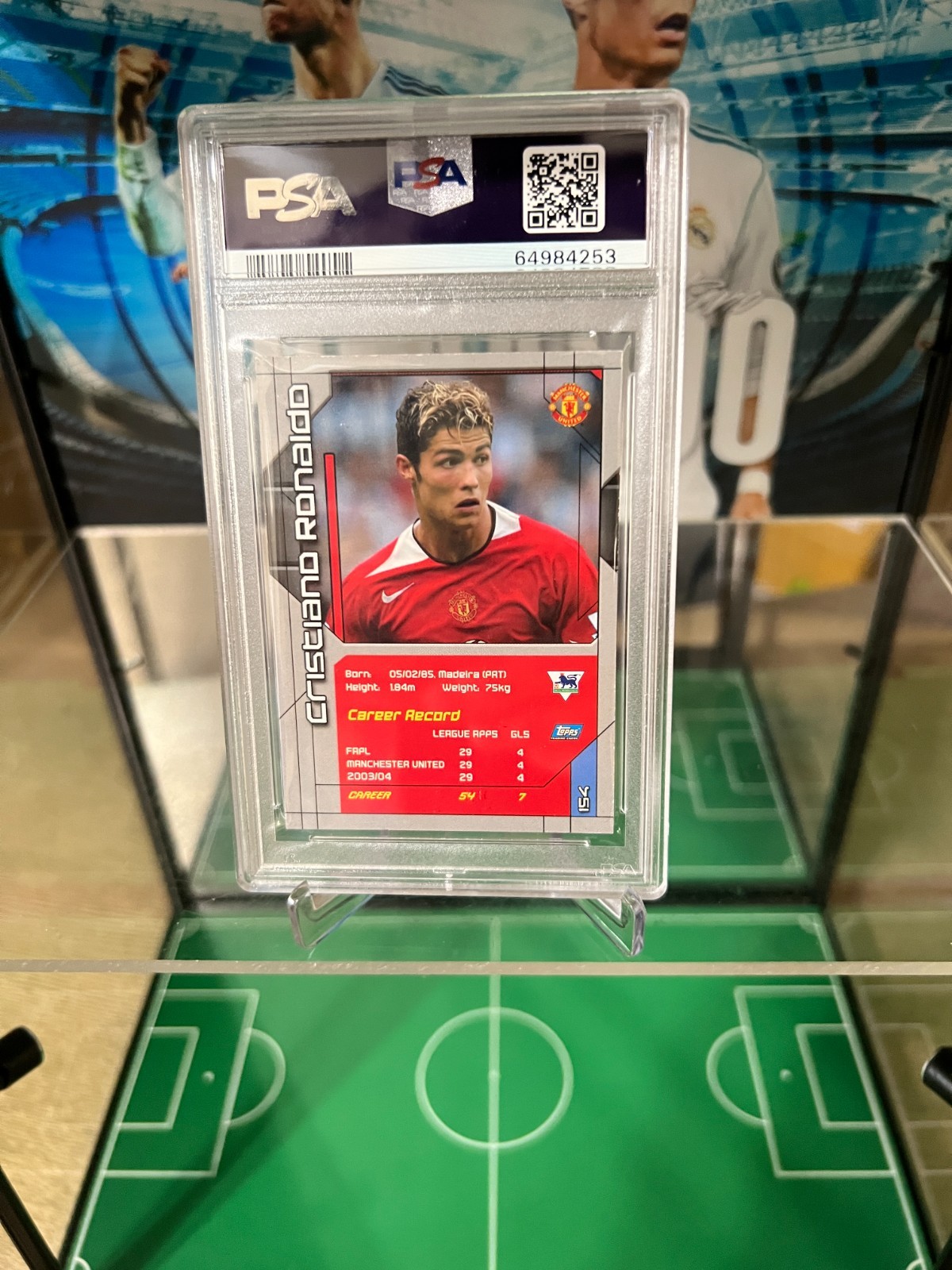 2004-05 Topps Premier Stars #154 Cristiano Ronaldo PSA 6 view 5