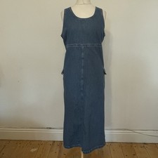 Denim Midi Dress Size 16/18 Faded Glory A-line with pockets